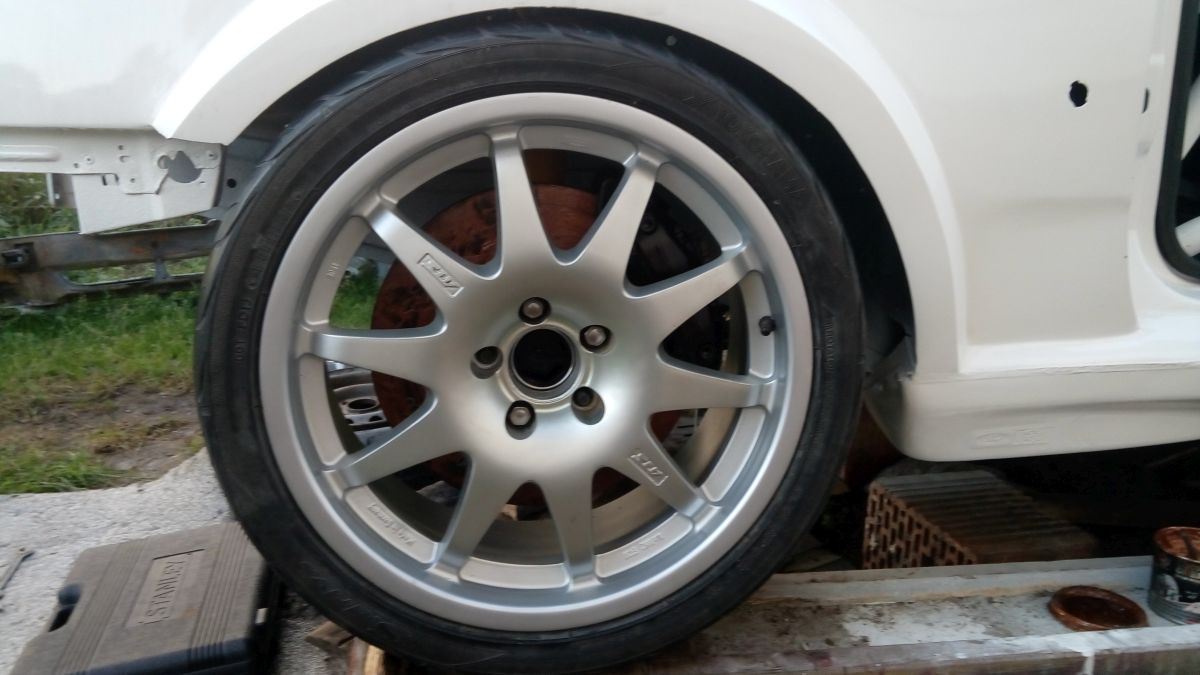 🔧 Renowacja zawieszenia i hamulców w moim Fordzie Sierra Coupe 🔧